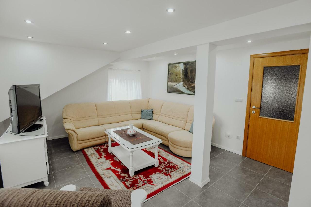 Apartman Slavonia Ðakovo Εξωτερικό φωτογραφία